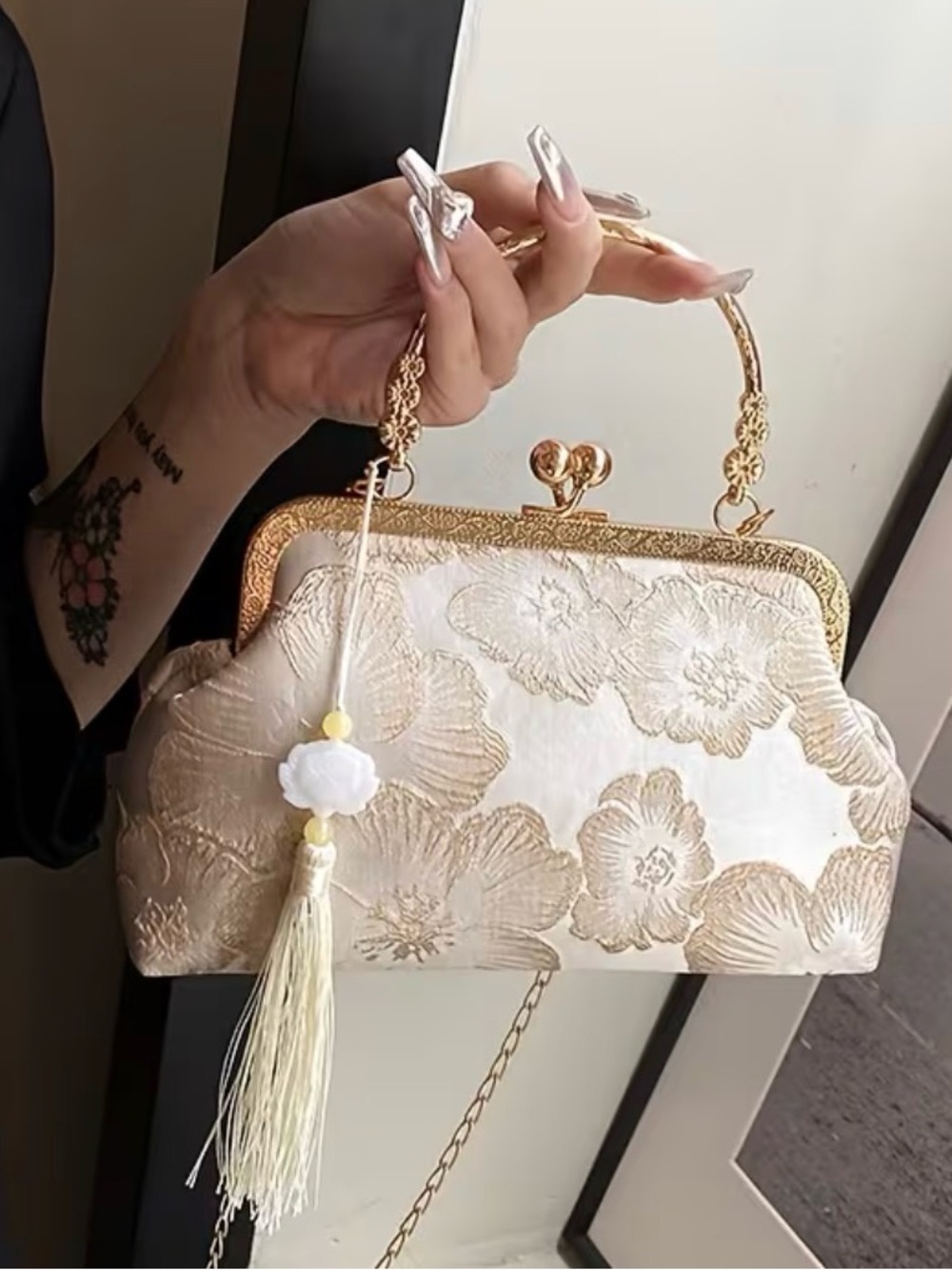 Elegant Ivory Floral Embroidered Handbag with Gold Hardware